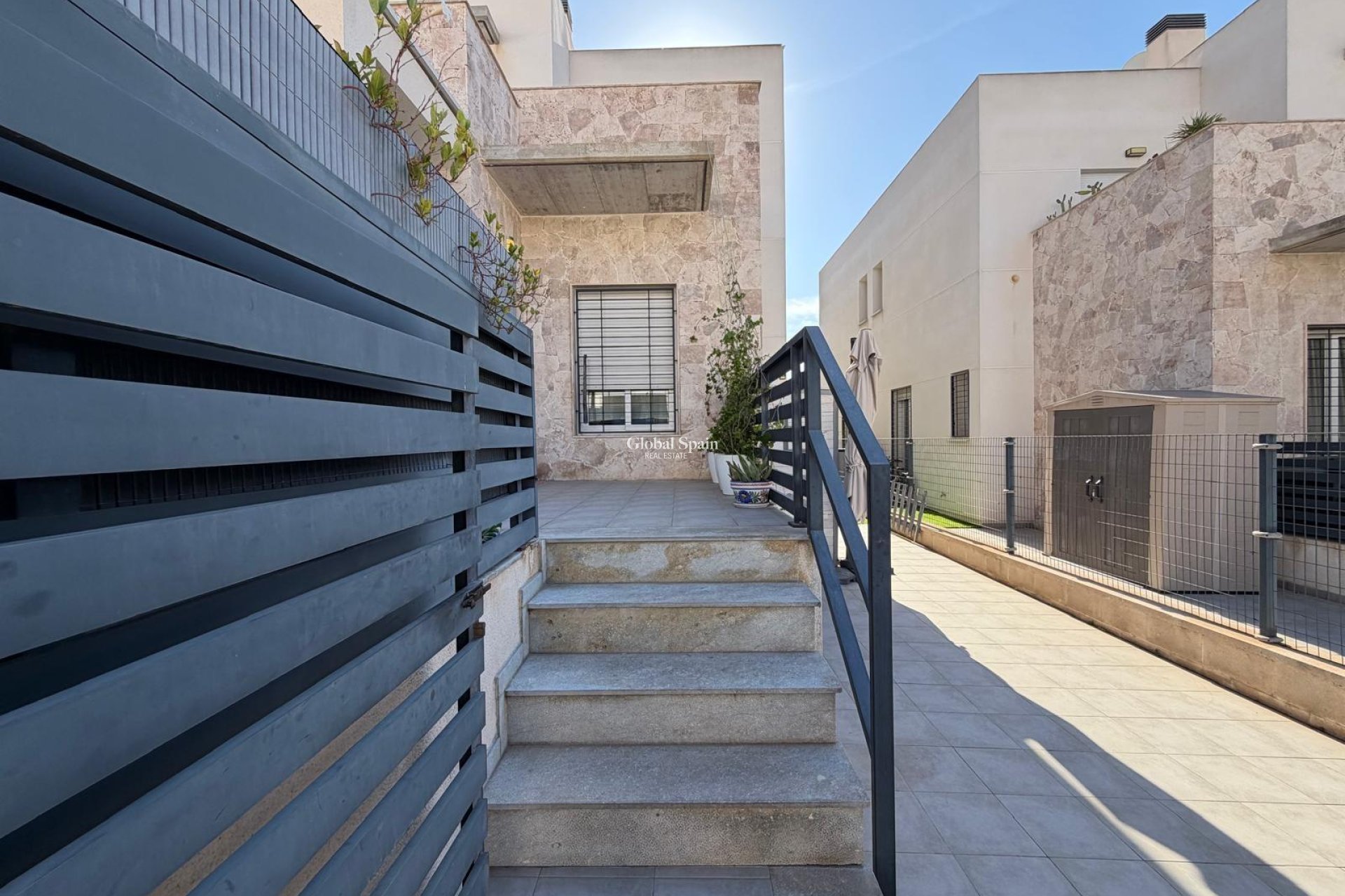 Wederverkoop - HUIS -
TORREVIEJA - Aguas Nuevas