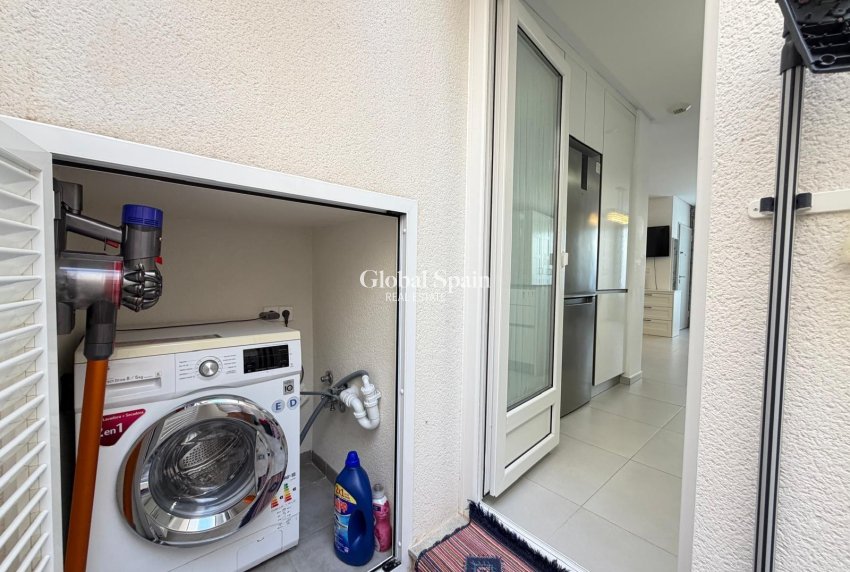 Wederverkoop - HUIS -
TORREVIEJA - Aguas Nuevas