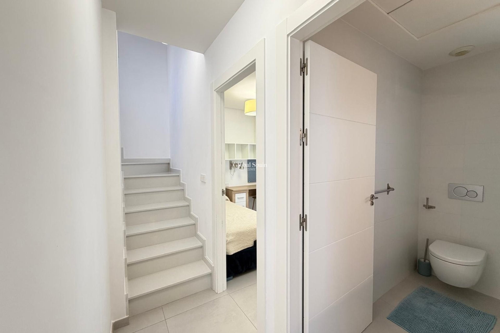 Wederverkoop - HUIS -
TORREVIEJA - Aguas Nuevas