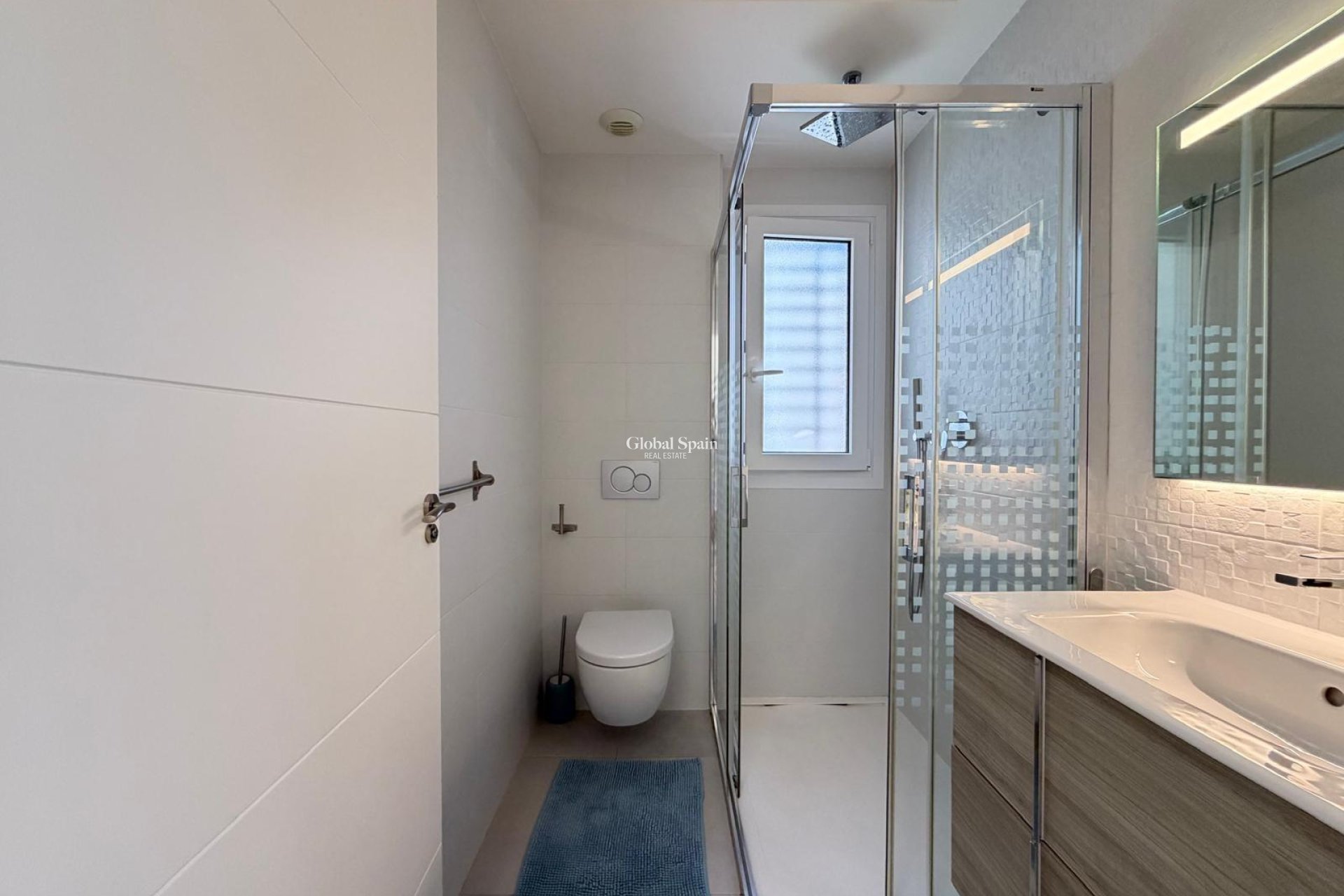 Wederverkoop - HUIS -
TORREVIEJA - Aguas Nuevas