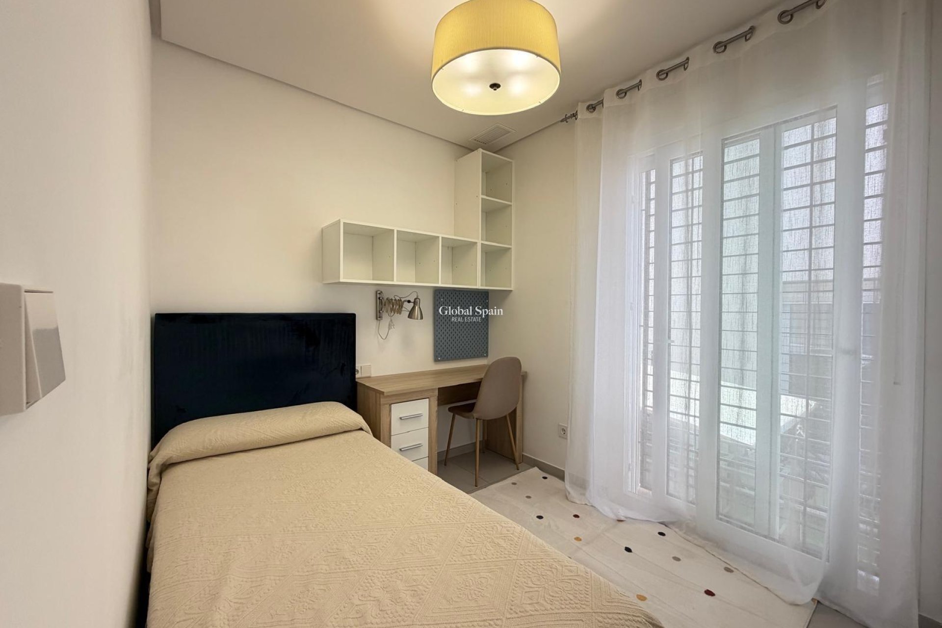 Wederverkoop - HUIS -
TORREVIEJA - Aguas Nuevas