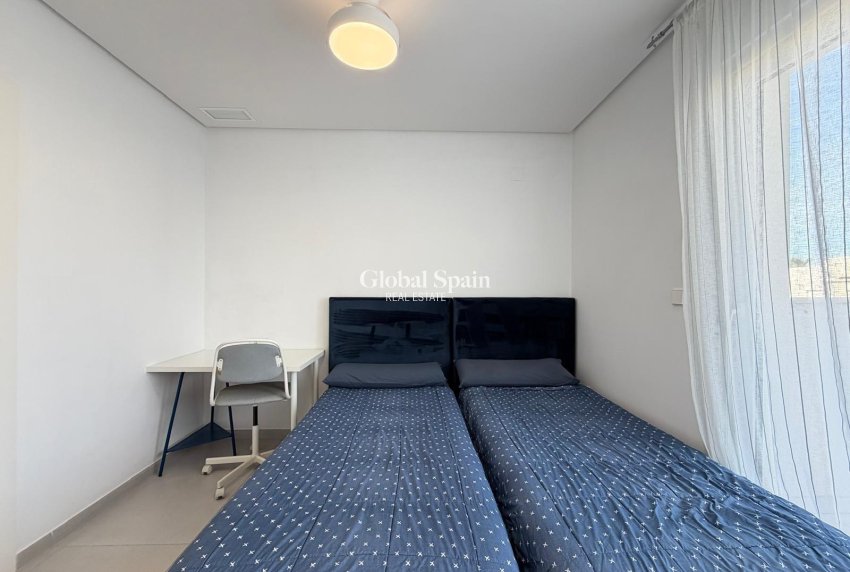 Wederverkoop - HUIS -
TORREVIEJA - Aguas Nuevas