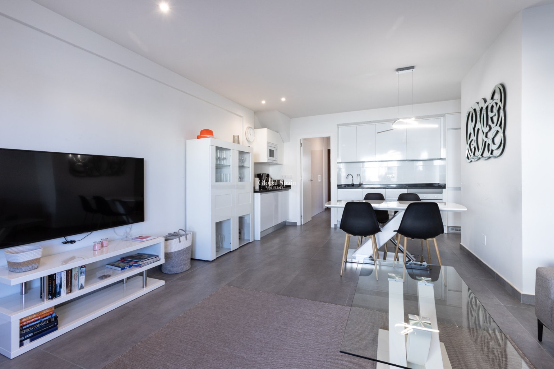 Wederverkoop - Huis -
TORREVIEJA - Aguas Nuevas