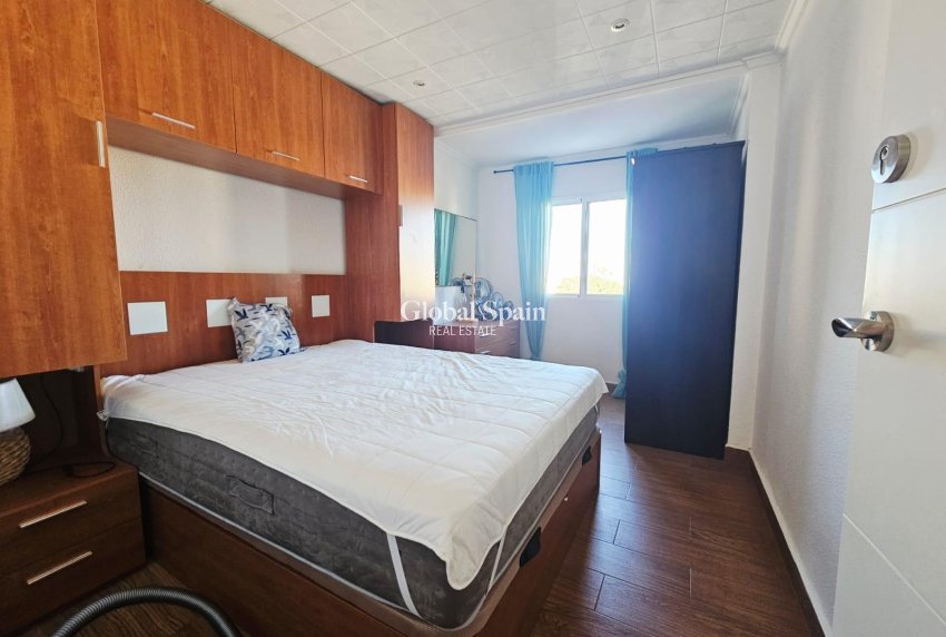 Wederverkoop - HUIS -
TORREVIEJA - Cabo Cervera
