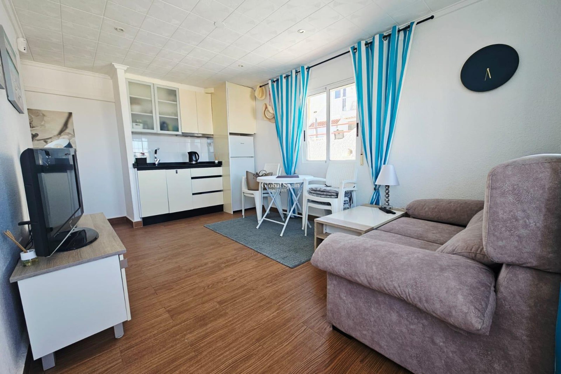 Wederverkoop - HUIS -
TORREVIEJA - Cabo Cervera