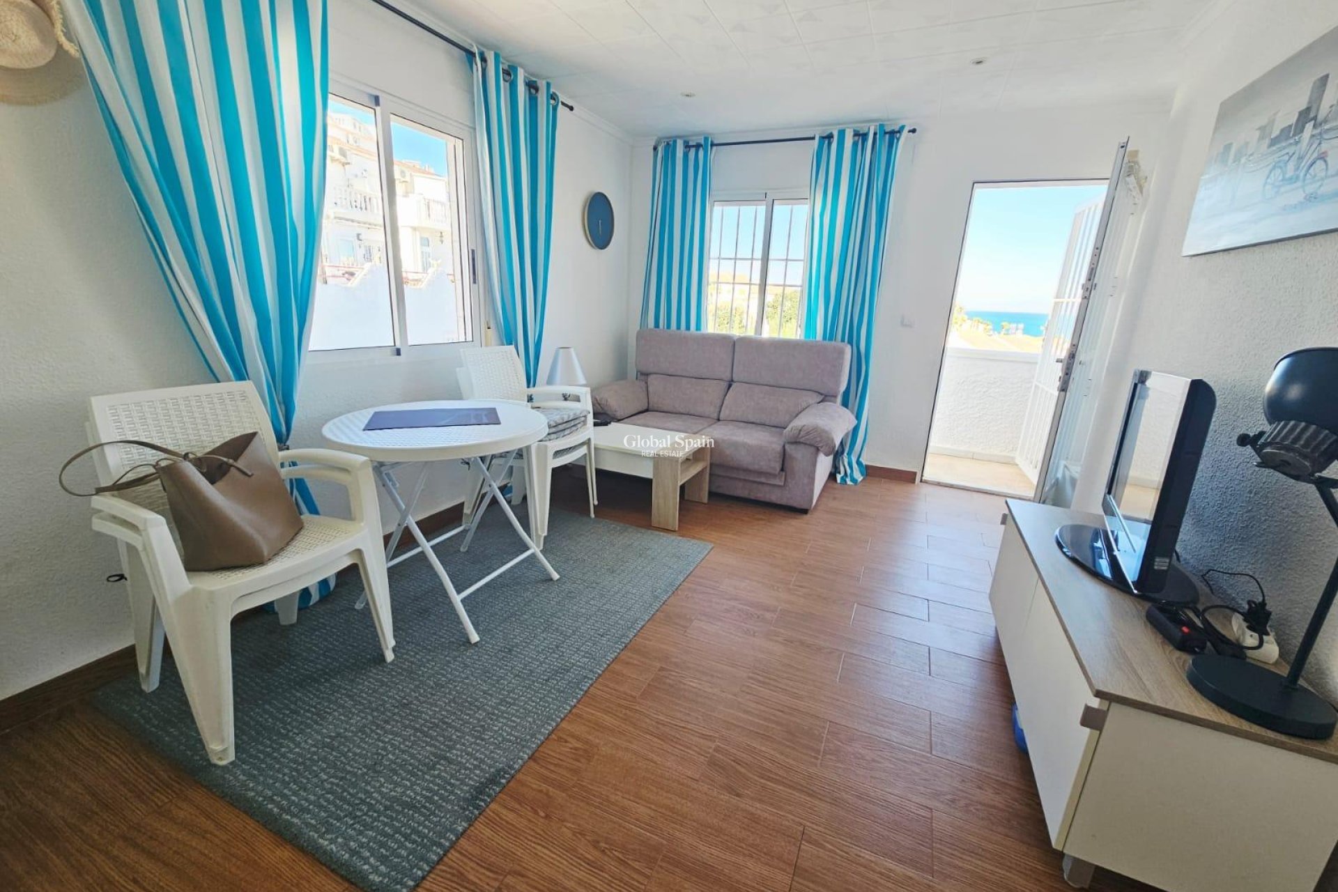 Wederverkoop - HUIS -
TORREVIEJA - Cabo Cervera