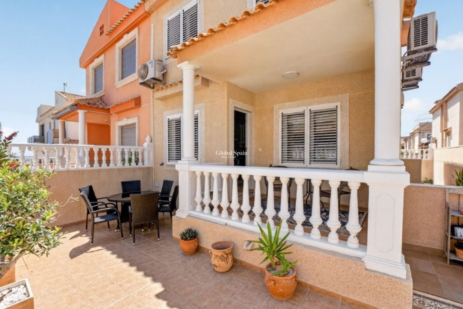 Wederverkoop - HUIS -
TORREVIEJA - Cabo Cervera