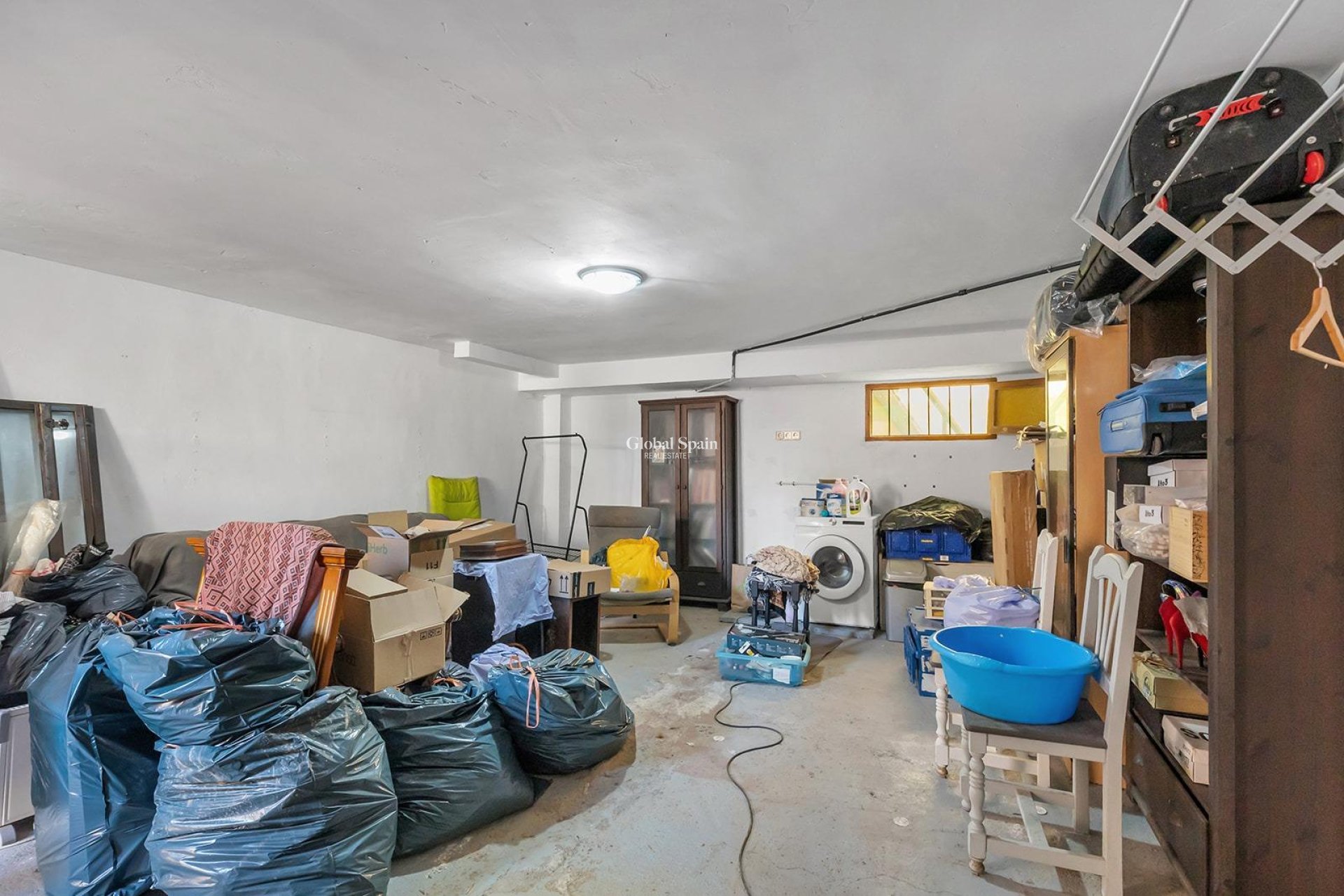 Wederverkoop - HUIS -
TORREVIEJA - Cala de cabo cervera