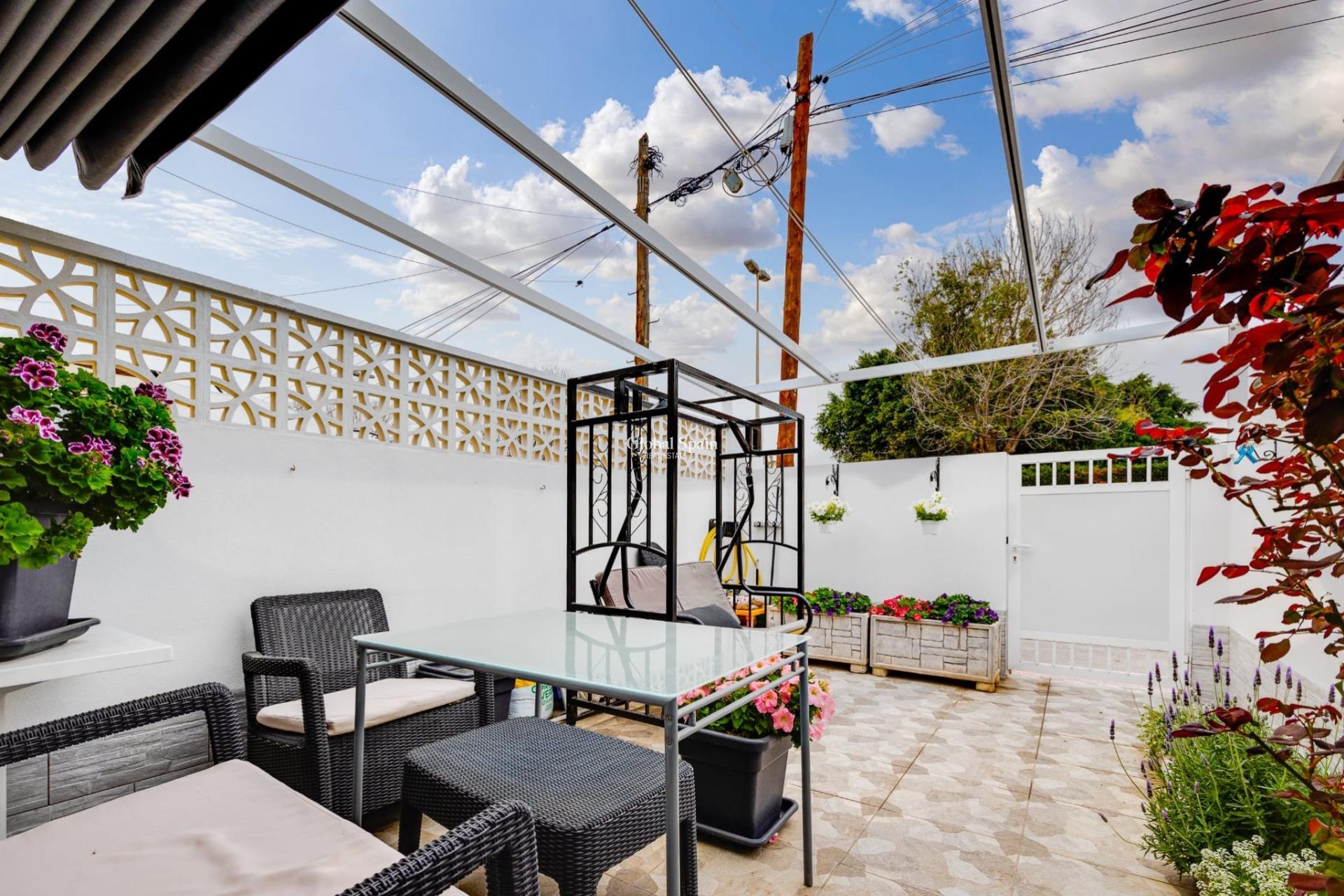 Wederverkoop - HUIS -
TORREVIEJA - Calas blanca