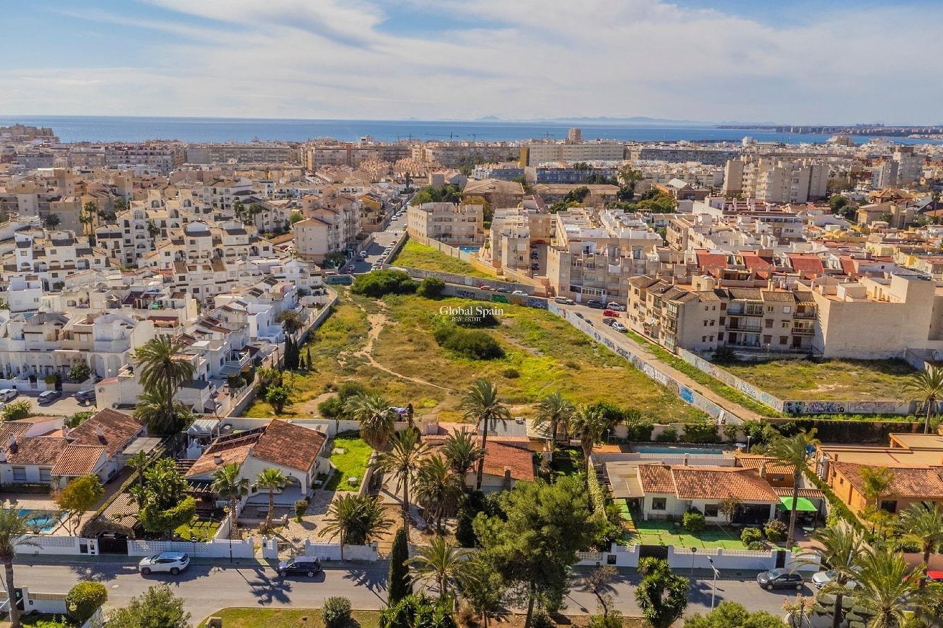 Wederverkoop - HUIS -
TORREVIEJA - Calas blanca