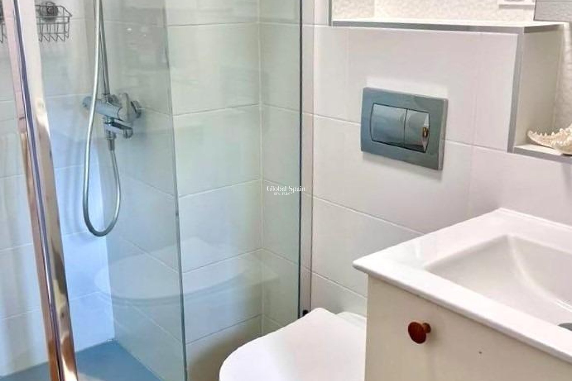 Wederverkoop - HUIS -
TORREVIEJA - Calas blanca