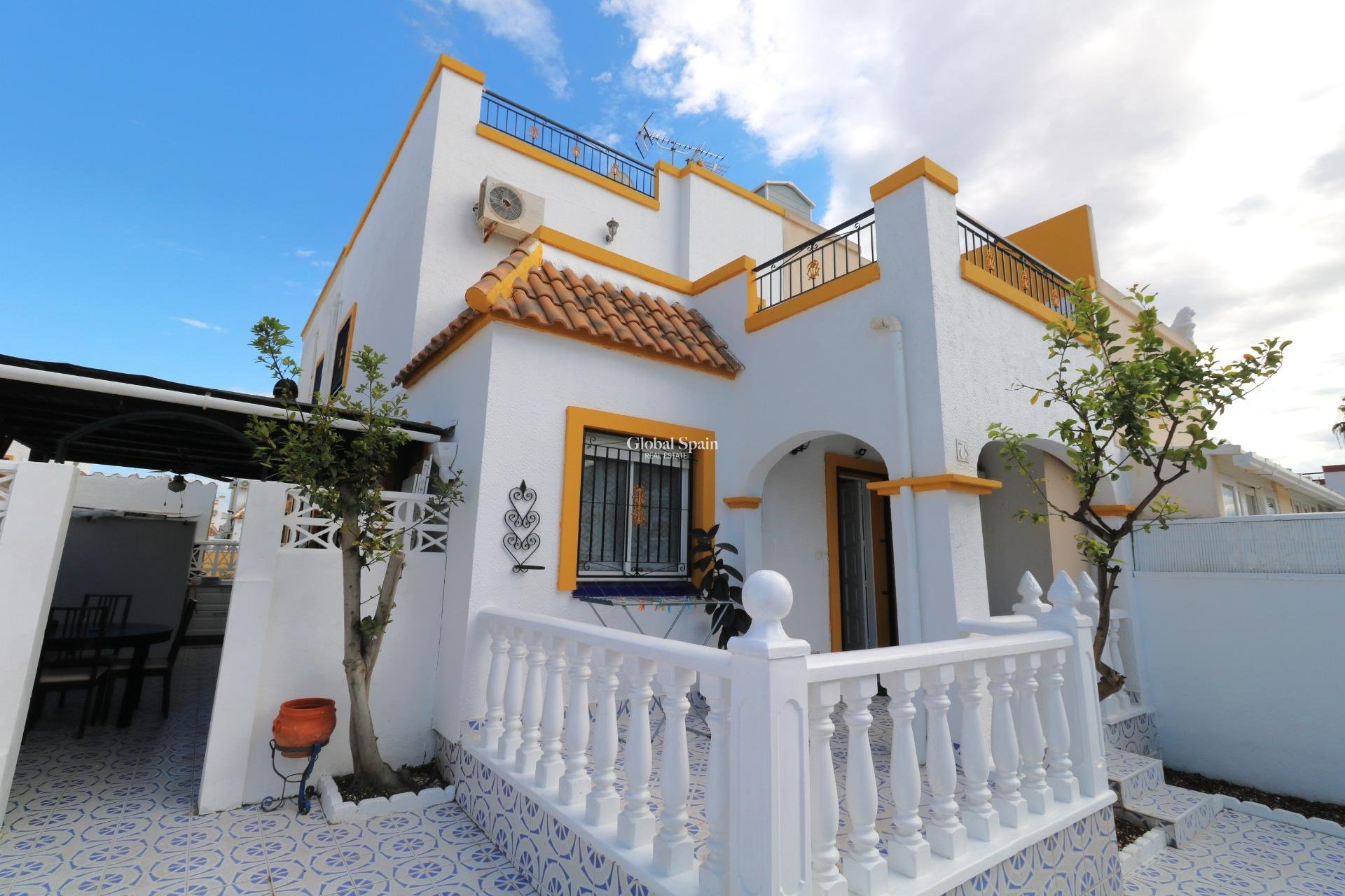 Wederverkoop - HUIS -
TORREVIEJA - Carrefour