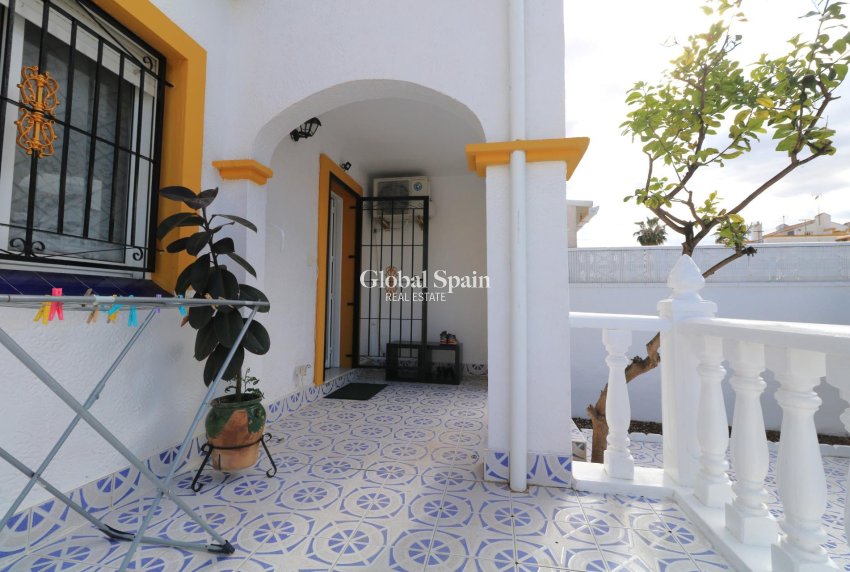 Wederverkoop - HUIS -
TORREVIEJA - Carrefour