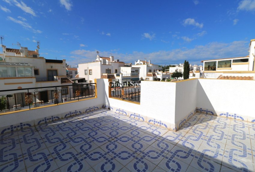 Wederverkoop - HUIS -
TORREVIEJA - Carrefour