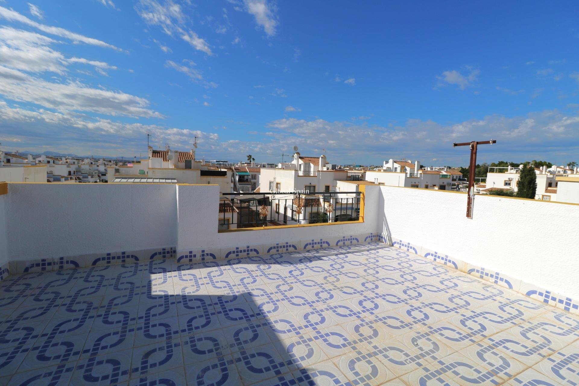 Wederverkoop - HUIS -
TORREVIEJA - Carrefour