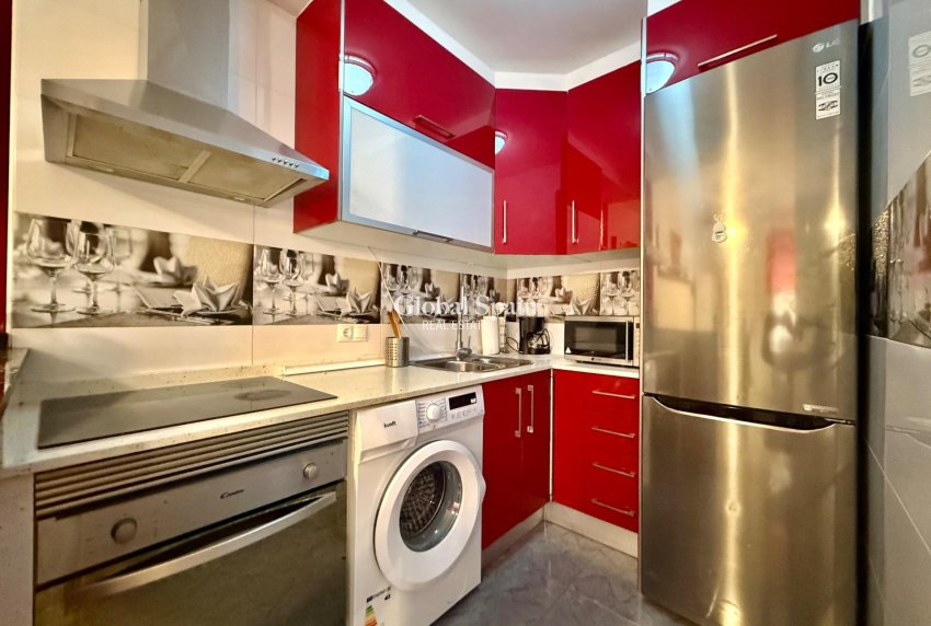 Wederverkoop - HUIS -
TORREVIEJA - Carrefour