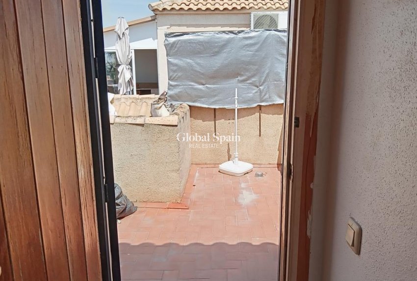 Wederverkoop - HUIS -
TORREVIEJA - Carrefour