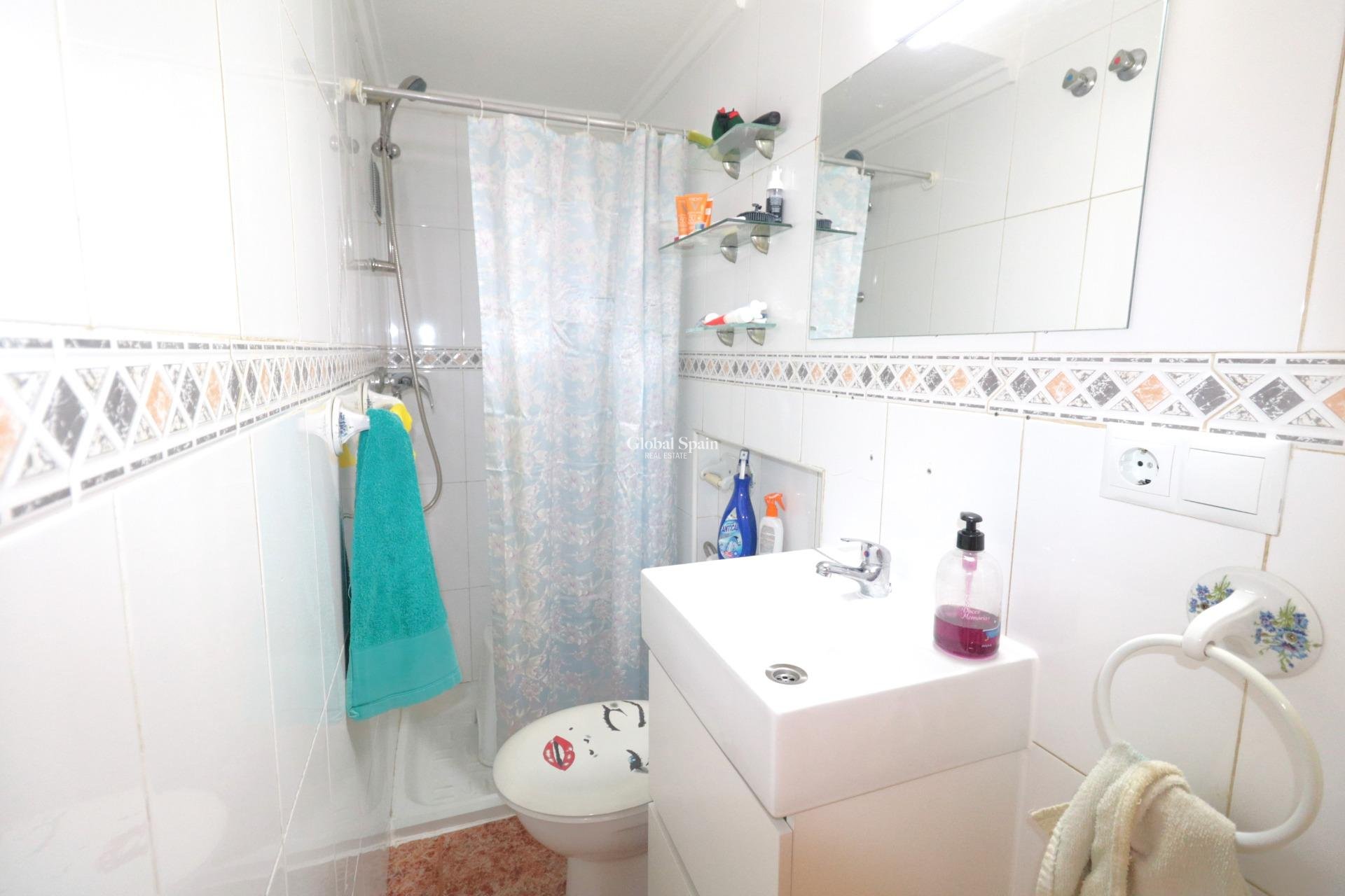 Wederverkoop - HUIS -
TORREVIEJA - Carrefour