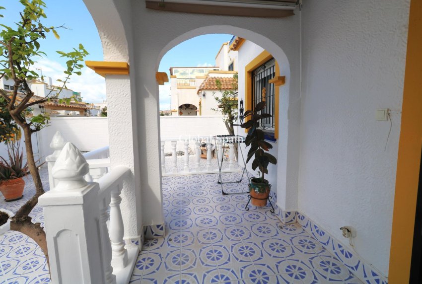 Wederverkoop - HUIS -
TORREVIEJA - Carrefour