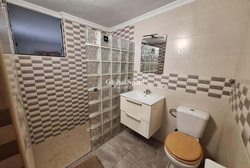 Wederverkoop - HUIS -
TORREVIEJA - Carrefour