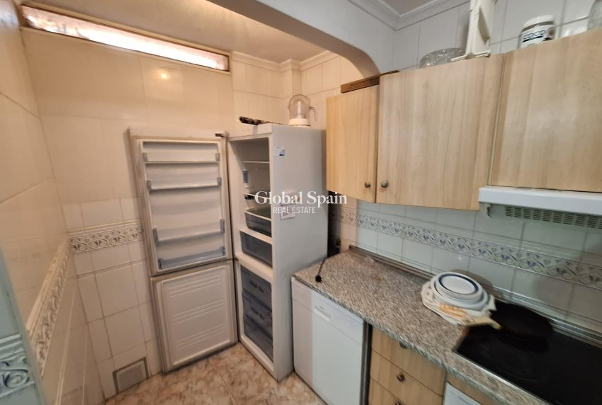 Wederverkoop - HUIS -
TORREVIEJA - Carrefour