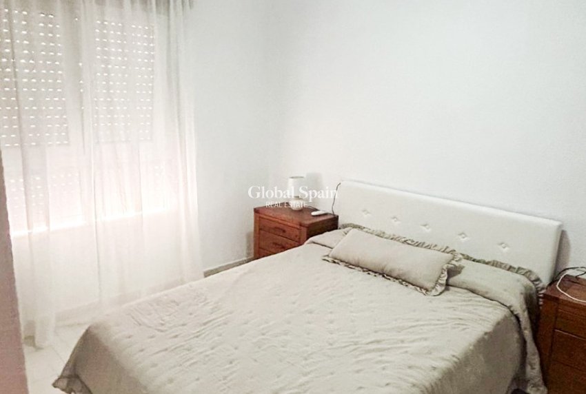 Wederverkoop - HUIS -
TORREVIEJA - Center