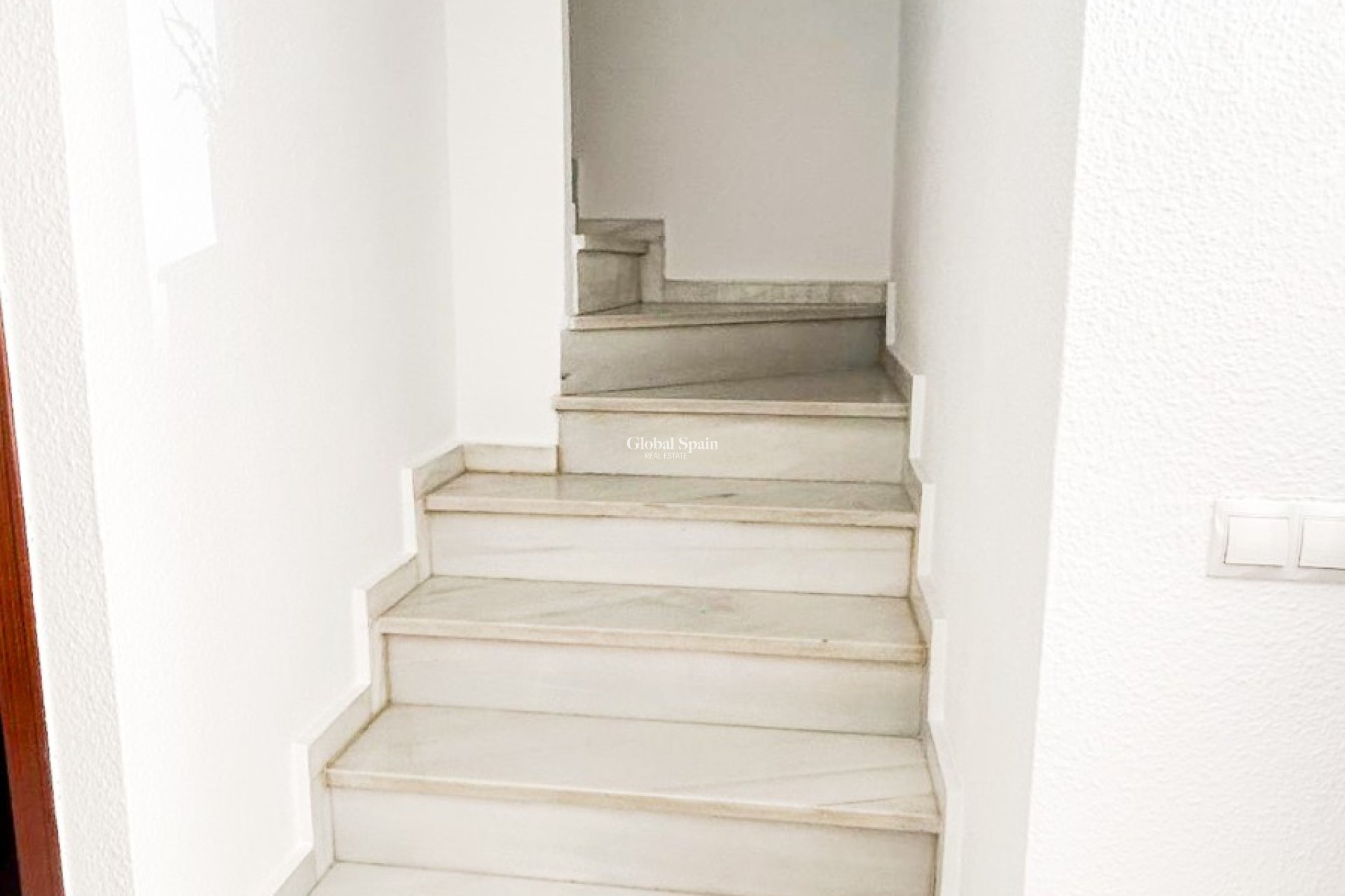 Wederverkoop - HUIS -
TORREVIEJA - Center