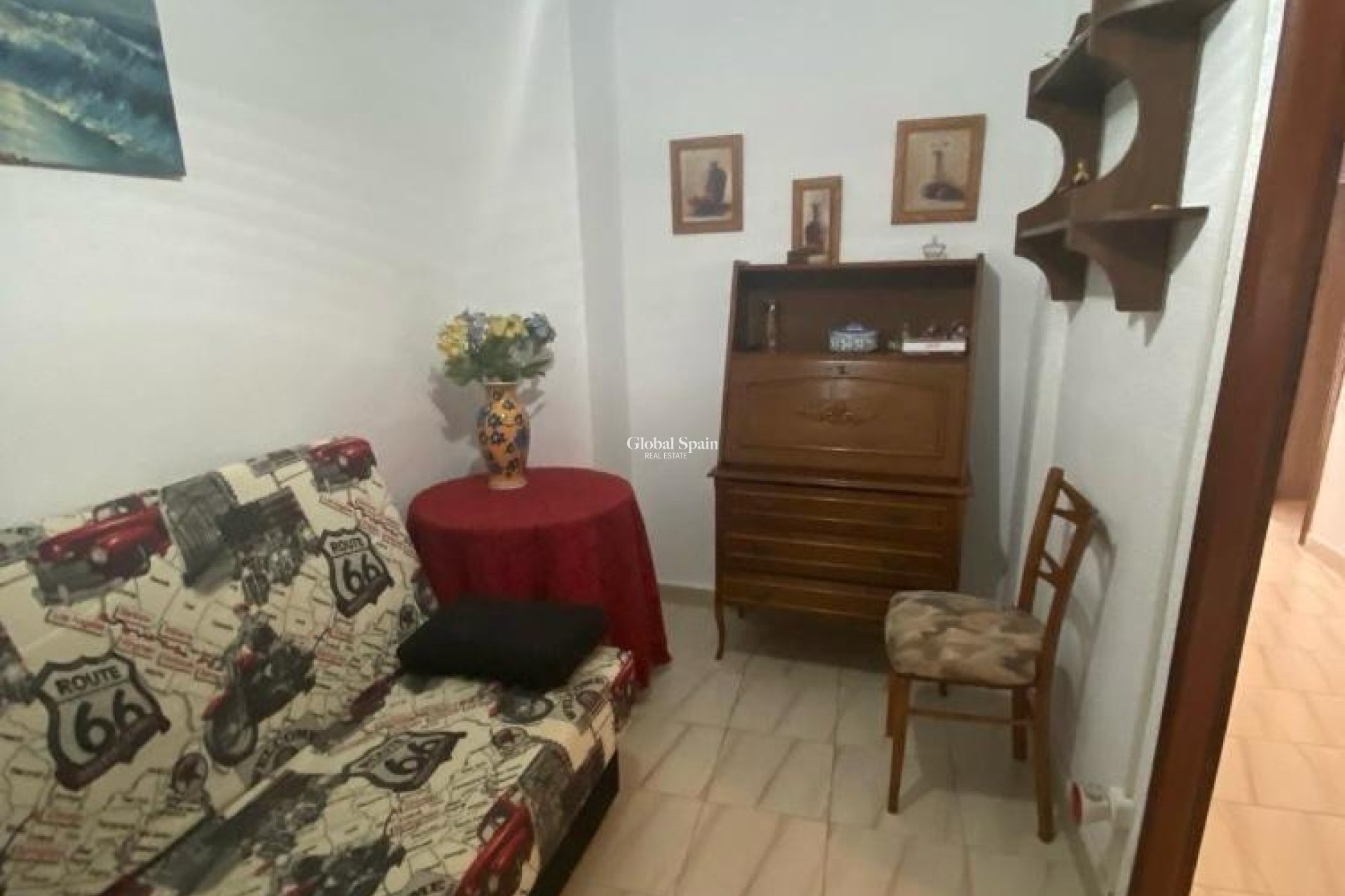 Wederverkoop - HUIS -
TORREVIEJA - Center