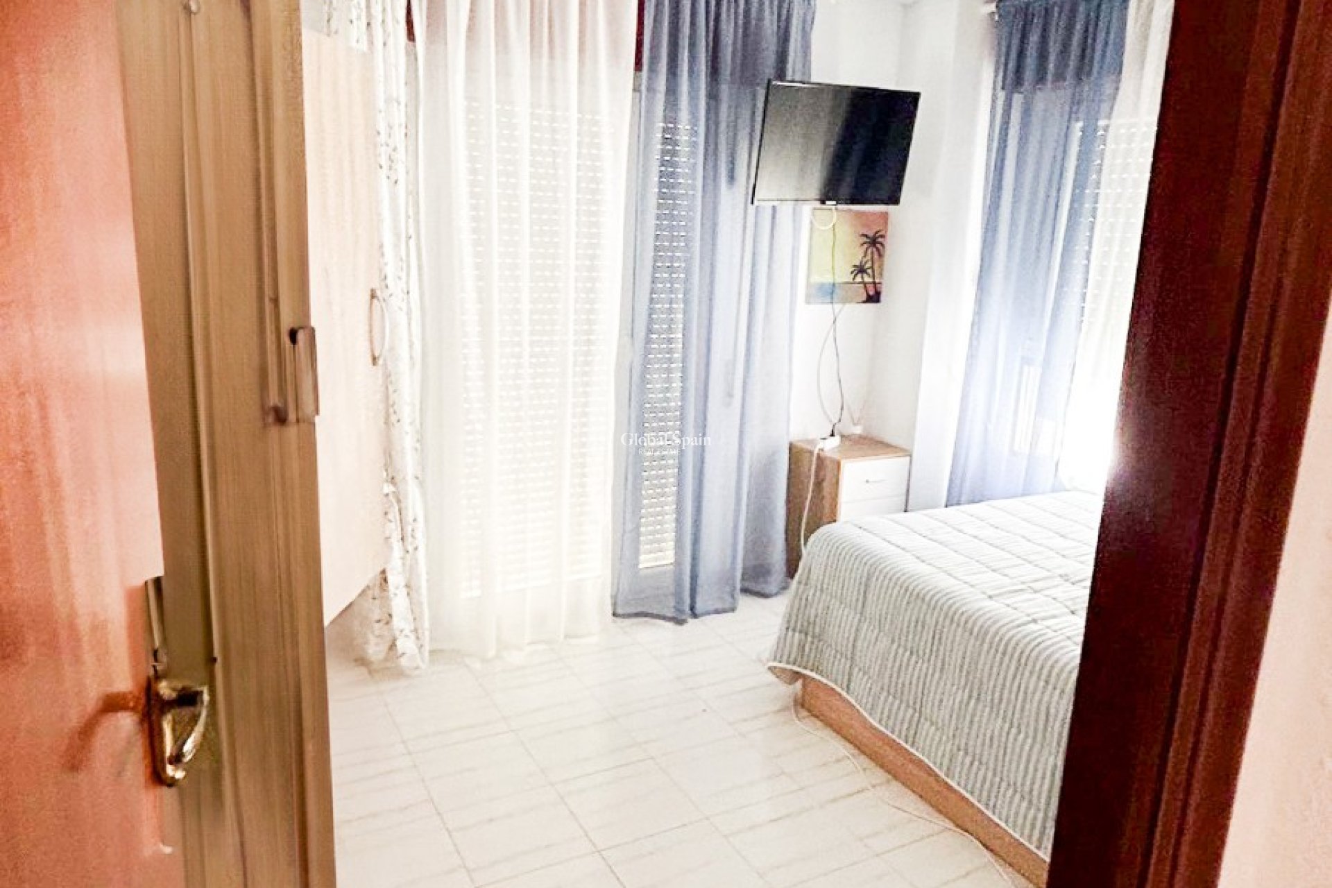 Wederverkoop - HUIS -
TORREVIEJA - Center