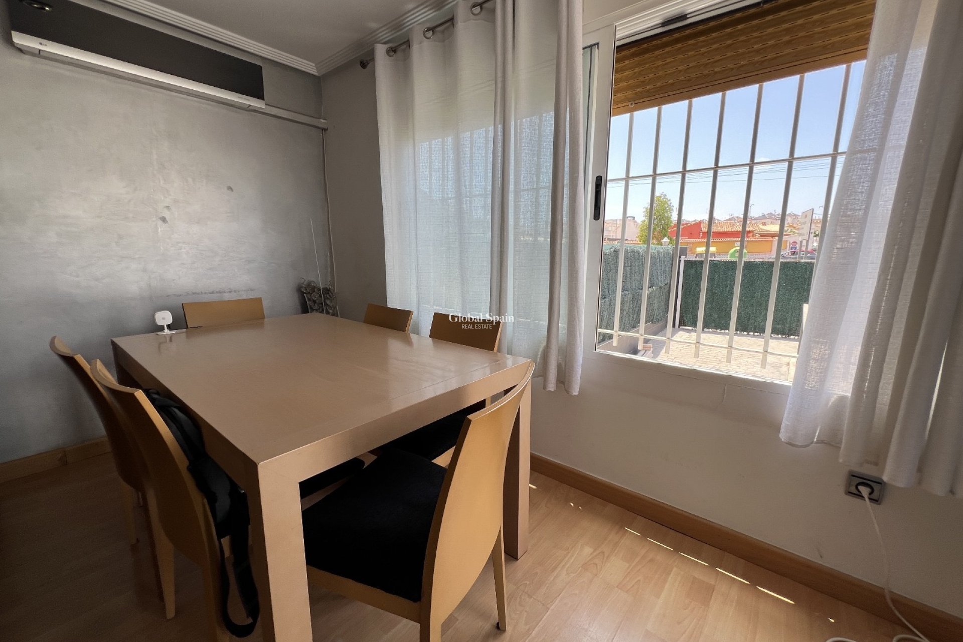 Wederverkoop - HUIS -
TORREVIEJA - Costa Blanca Sur