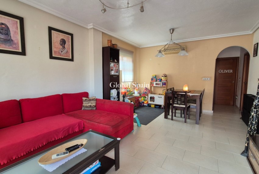 Wederverkoop - HUIS -
TORREVIEJA - Costa Blanca Sur