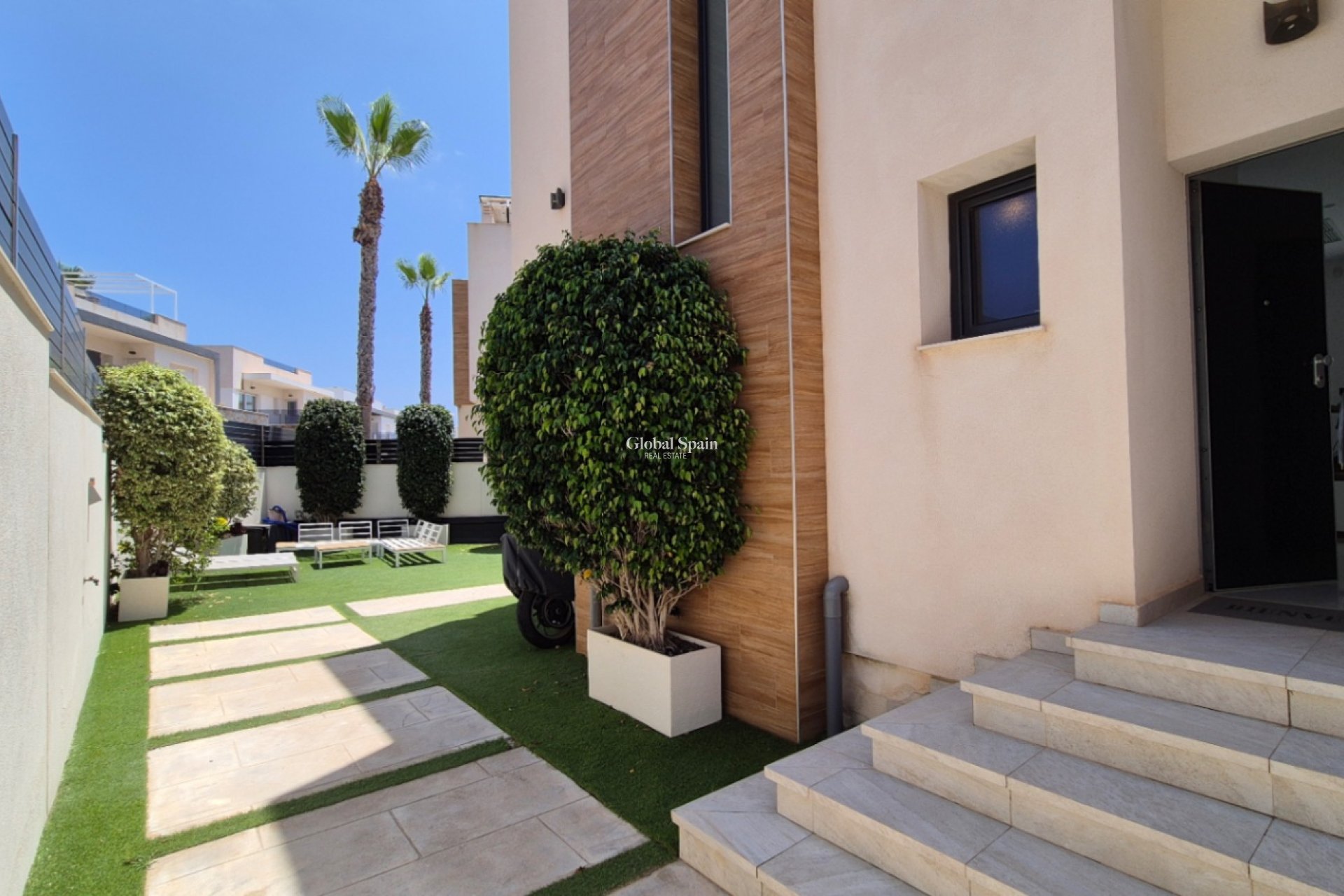 Wederverkoop - HUIS -
TORREVIEJA - Costa Blanca Sur