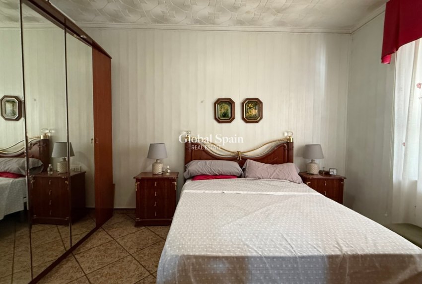 Wederverkoop - HUIS -
TORREVIEJA - Costa Blanca Sur