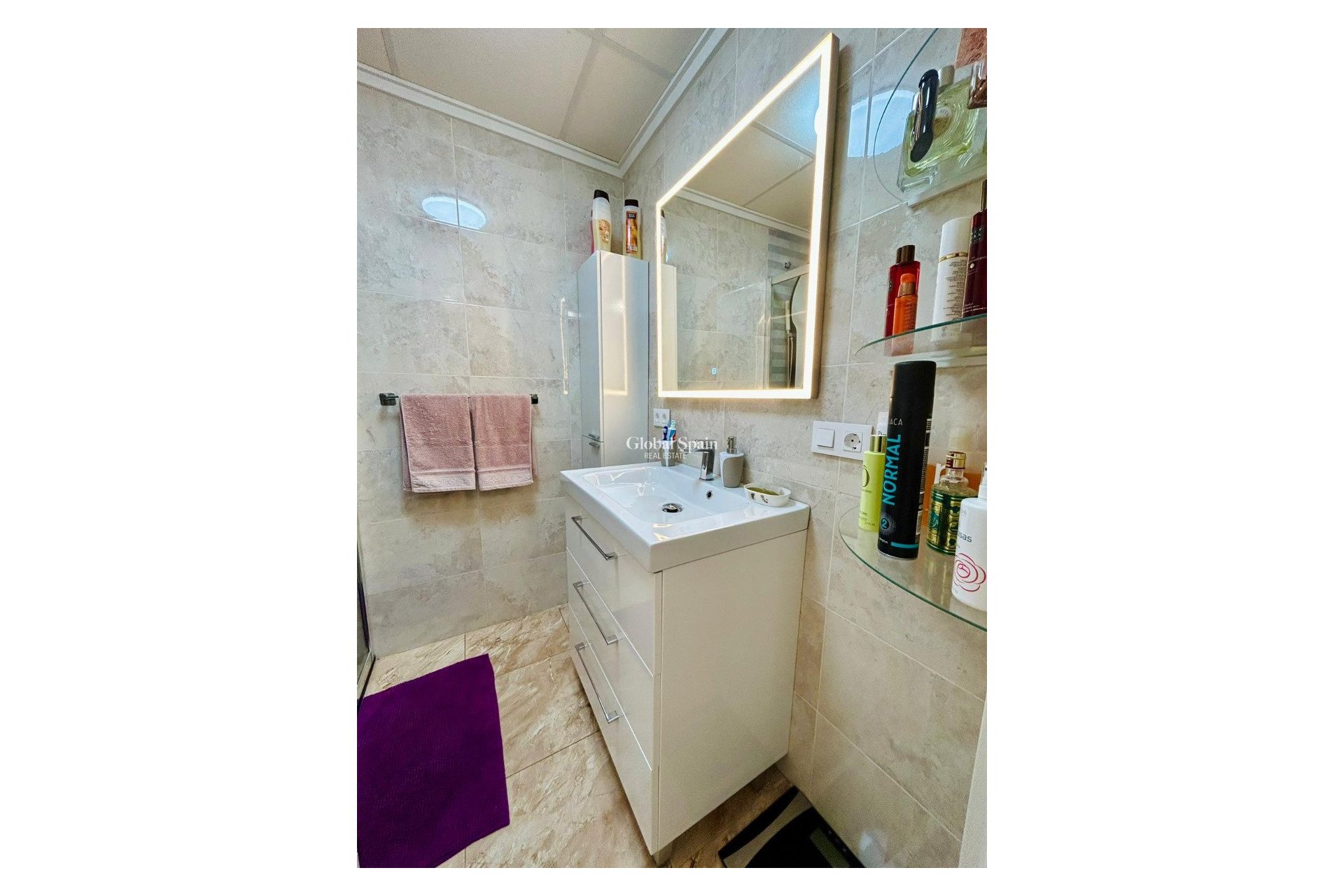 Wederverkoop - HUIS -
TORREVIEJA - Costa Blanca