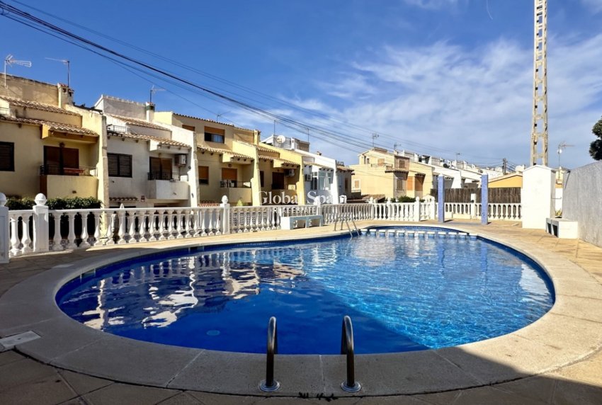 Wederverkoop - HUIS -
TORREVIEJA - Costa Blanca