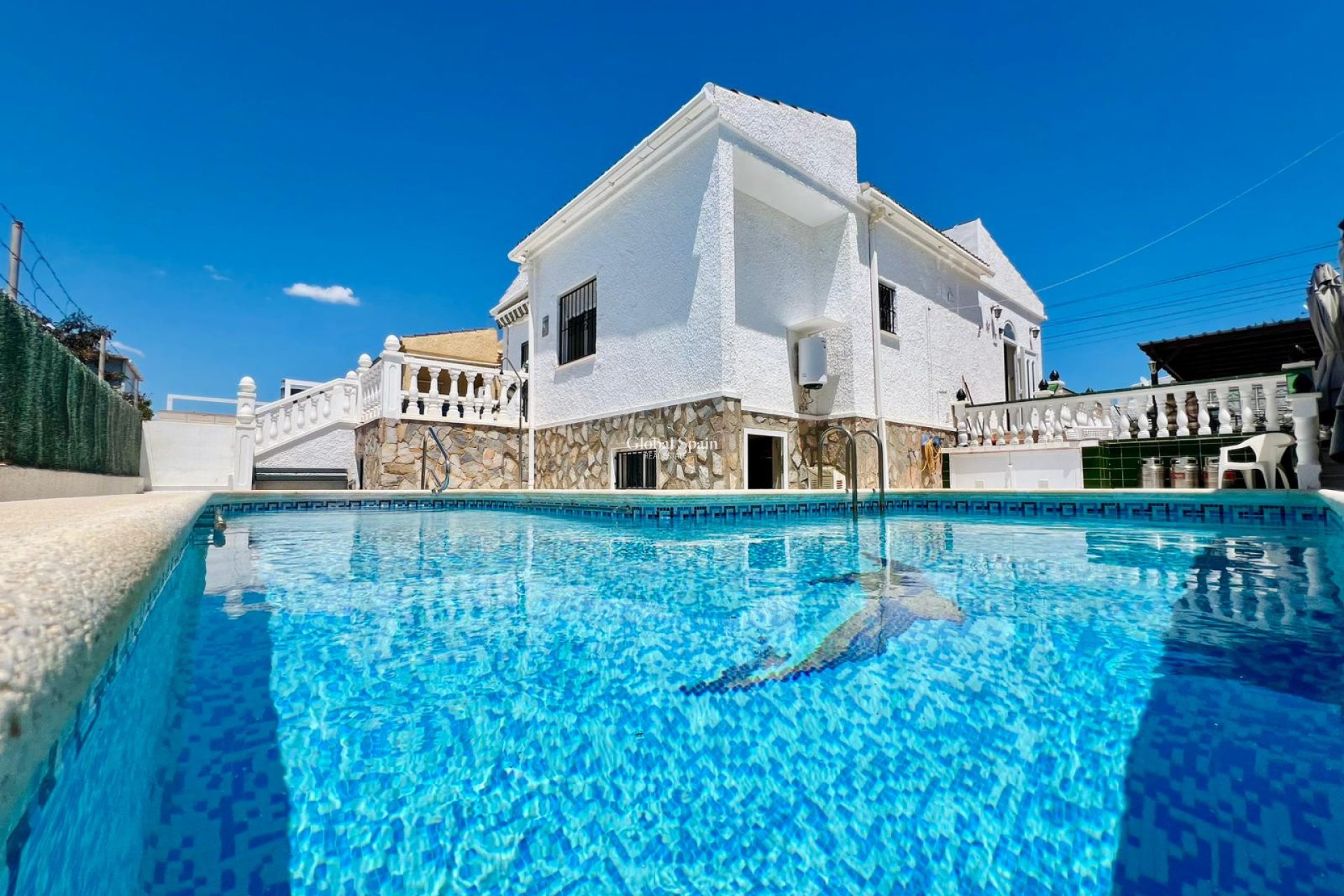 Wederverkoop - HUIS -
TORREVIEJA - Costa Blanca