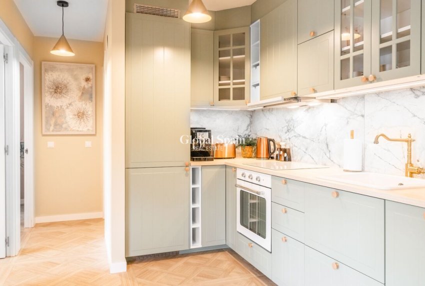 Wederverkoop - HUIS -
TORREVIEJA - Costa Blanca