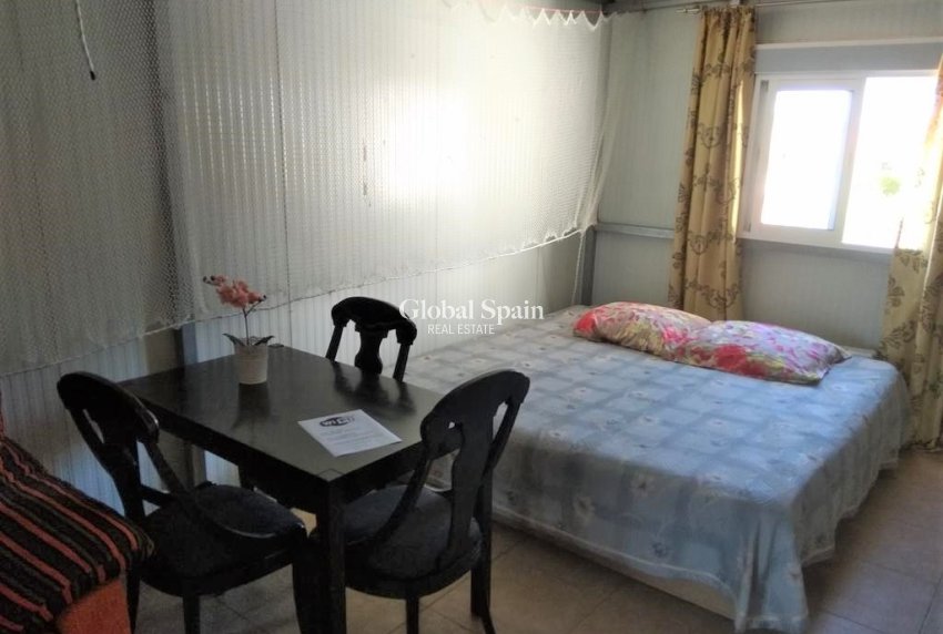 Wederverkoop - HUIS -
TORREVIEJA - Costa Blanca