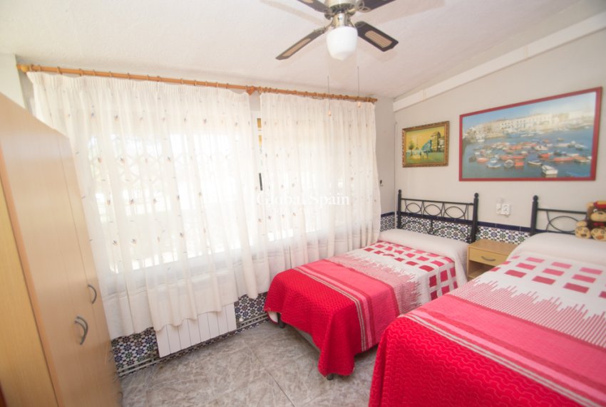 Wederverkoop - HUIS -
TORREVIEJA - Costa Blanca