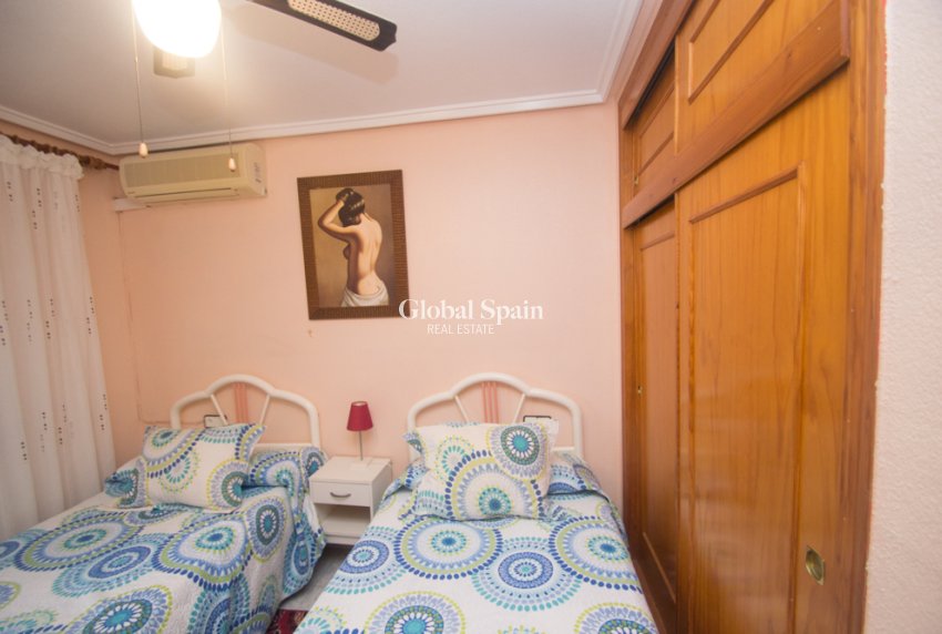 Wederverkoop - HUIS -
TORREVIEJA - Costa Blanca