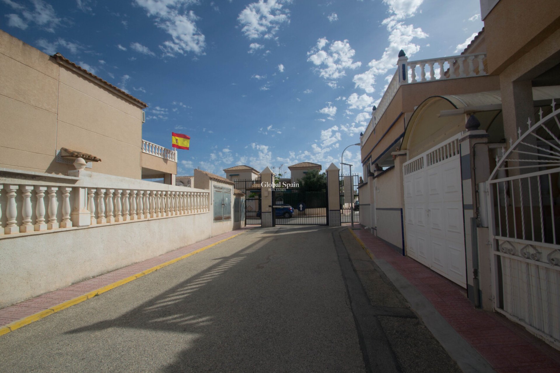 Wederverkoop - HUIS -
TORREVIEJA - Costa Blanca