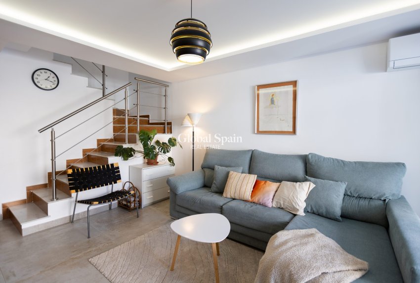 Wederverkoop - HUIS -
TORREVIEJA - Costa Blanca