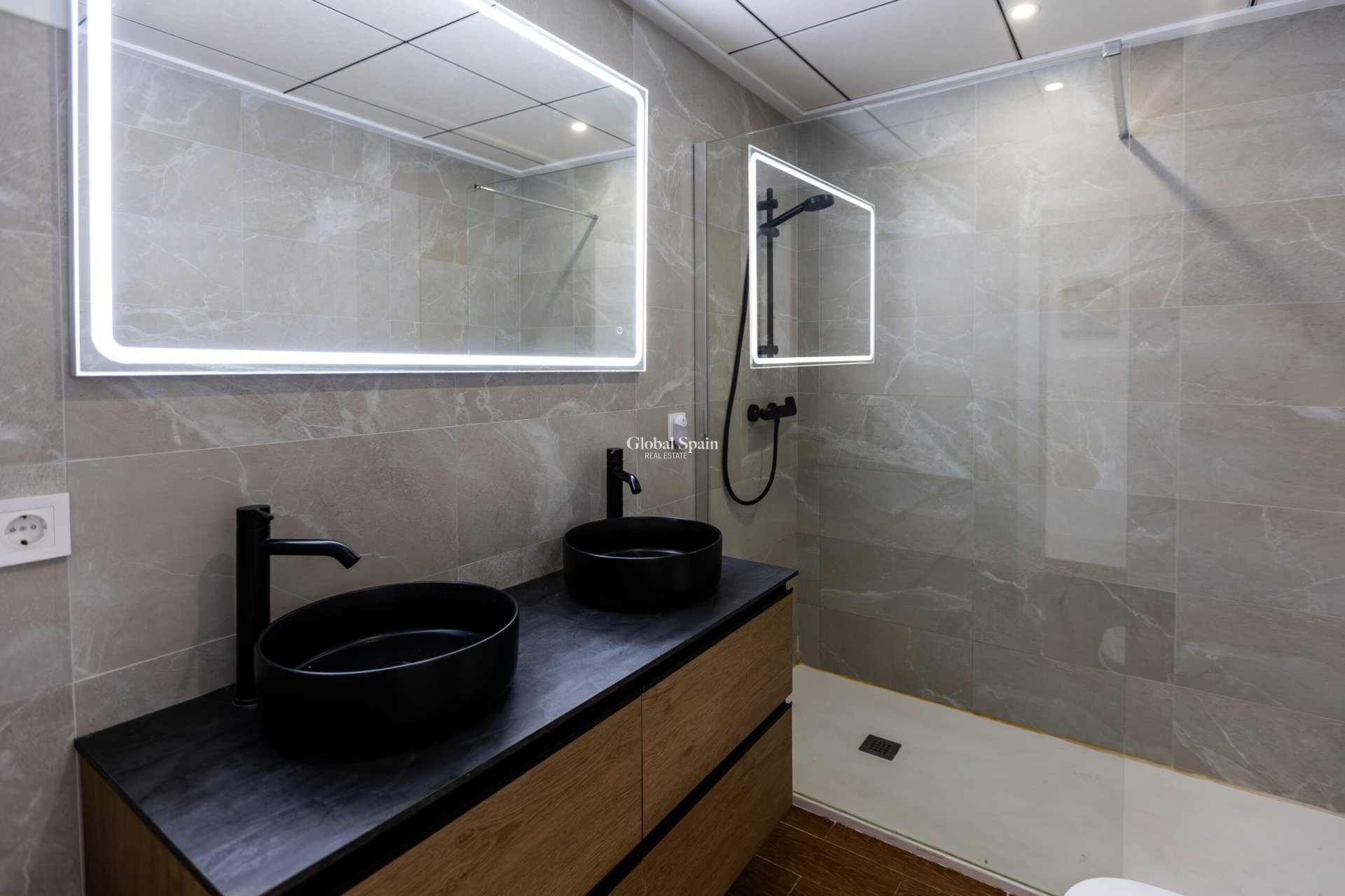 Wederverkoop - HUIS -
TORREVIEJA - Costa Blanca