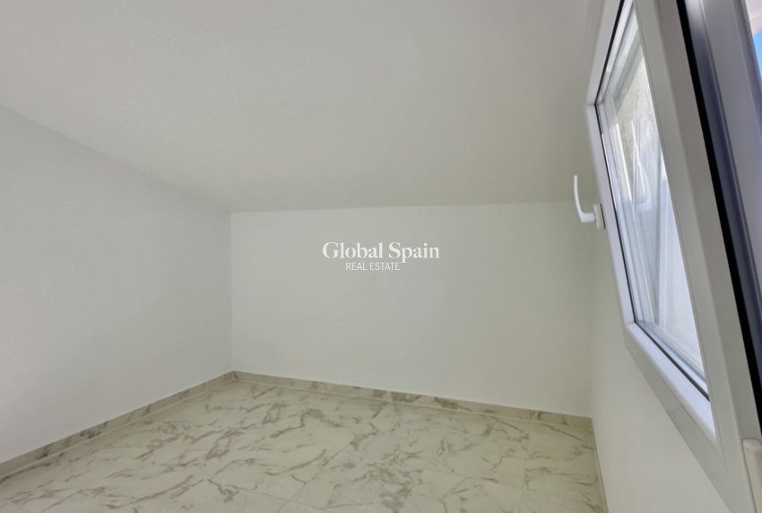 Wederverkoop - HUIS -
TORREVIEJA - Costa Blanca