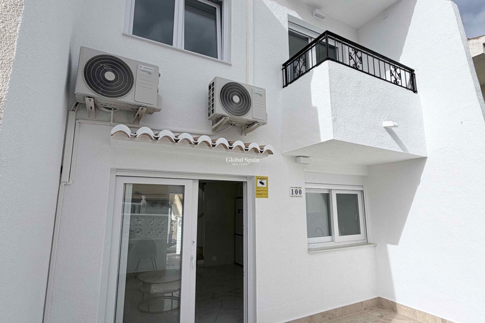 Wederverkoop - HUIS -
TORREVIEJA - Costa Blanca