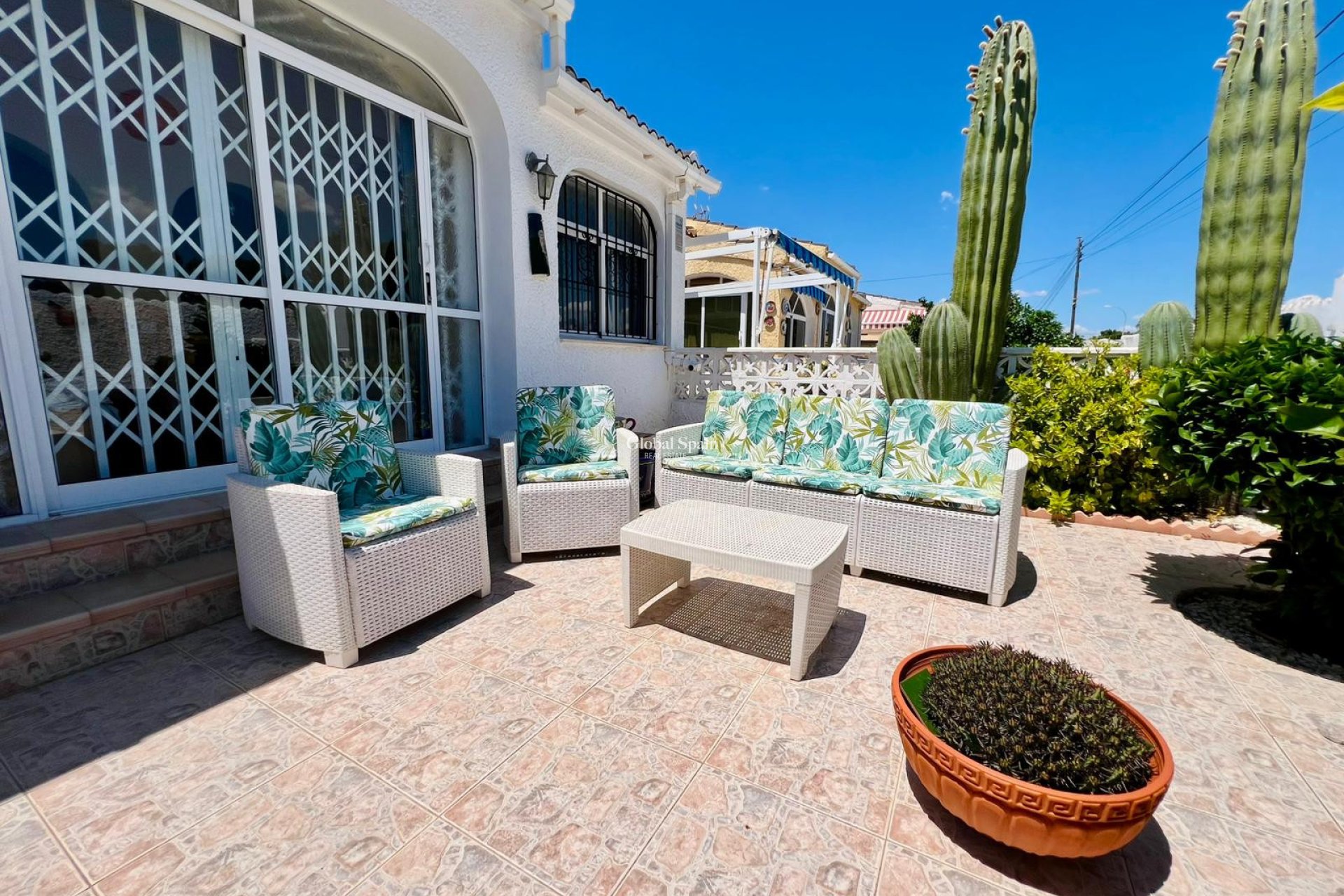 Wederverkoop - HUIS -
TORREVIEJA - Costa Blanca