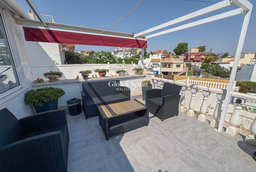 Wederverkoop - HUIS -
TORREVIEJA - Costa Blanca