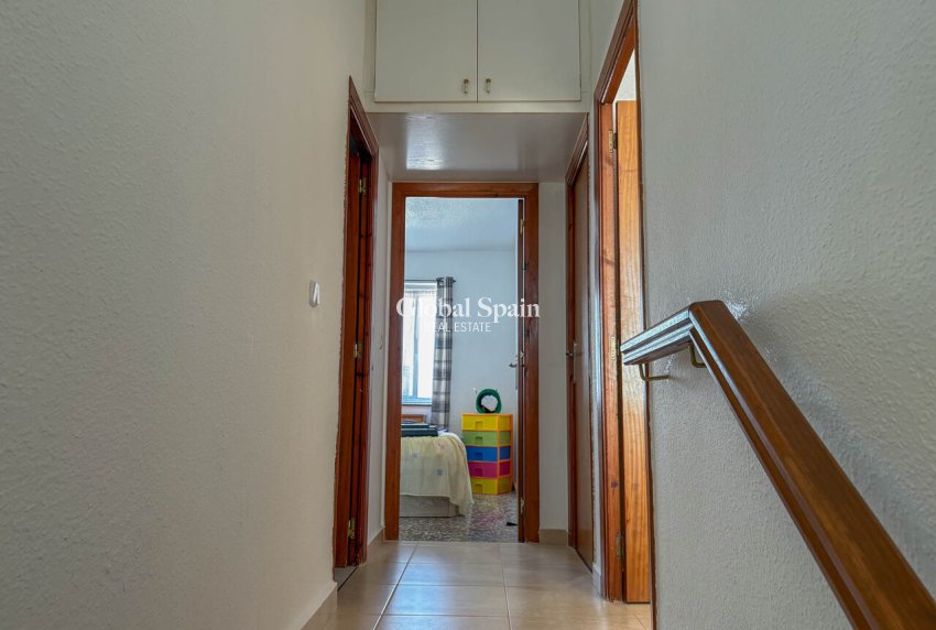 Wederverkoop - HUIS -
TORREVIEJA - Costa Blanca