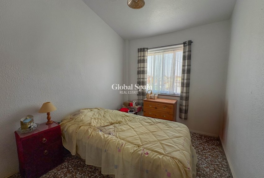 Wederverkoop - HUIS -
TORREVIEJA - Costa Blanca