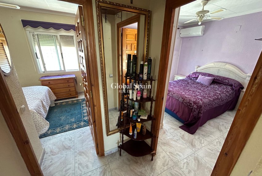 Wederverkoop - HUIS -
TORREVIEJA - Costa Blanca